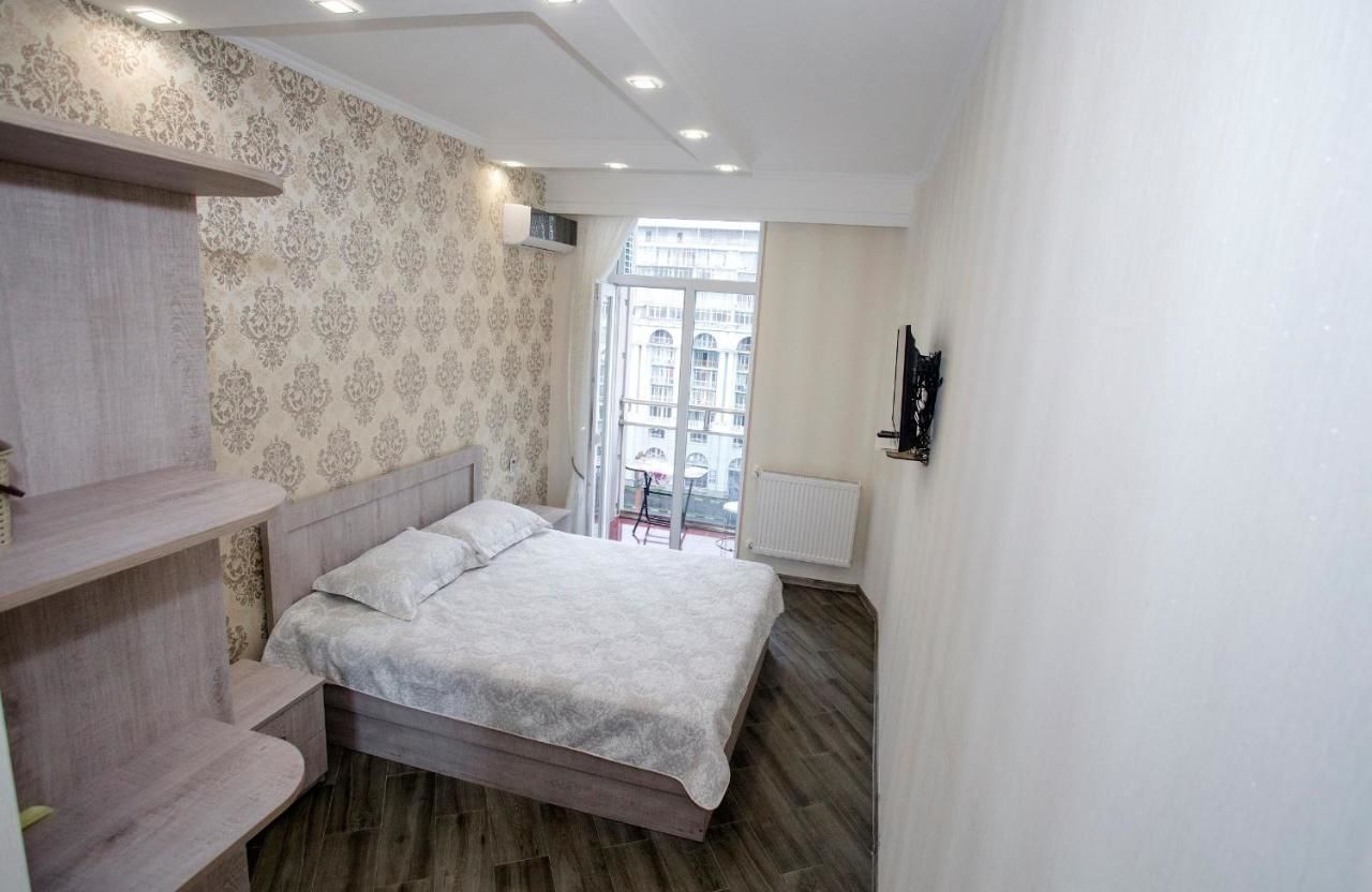 Мини-отель 5 Rooms Батуми-31