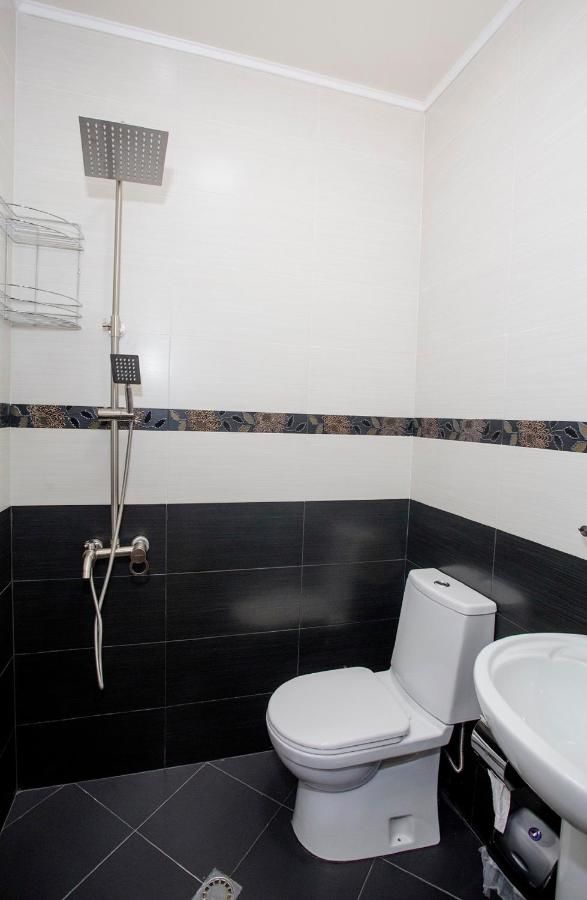 Мини-отель 5 Rooms Батуми-43