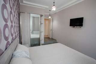 Мини-отель 5 Rooms Батуми Бюджетный двухместный номер с 1 кроватью-19