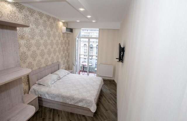 Мини-отель 5 Rooms Батуми-31