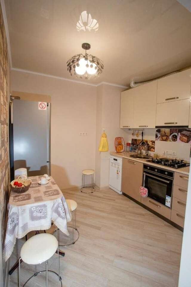 Мини-отель 5 Rooms Батуми-36