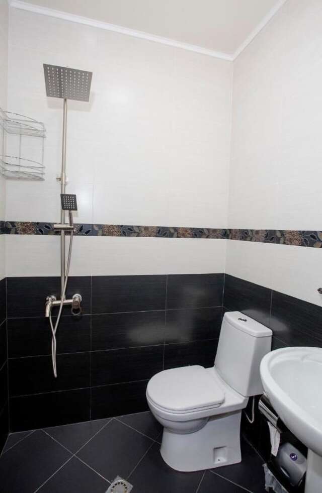 Мини-отель 5 Rooms Батуми-42