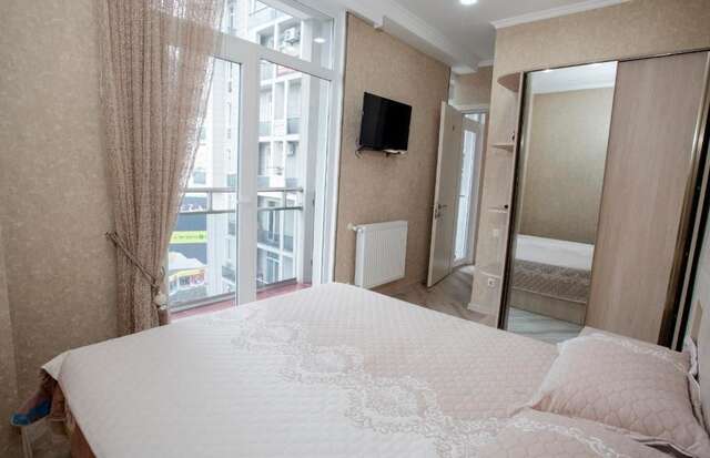 Мини-отель 5 Rooms Батуми-54